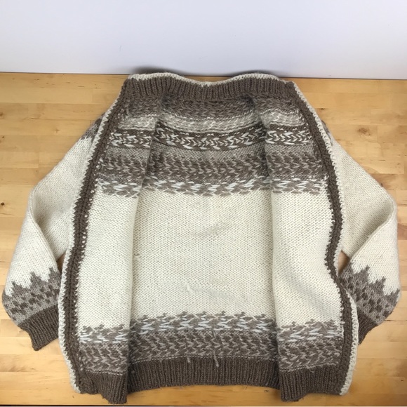 SOLD-Vtg Fair Isle Chunky Wool Cardigan Sweater Handmade M/L Brown Neutral Cream - Picture 3 of 16